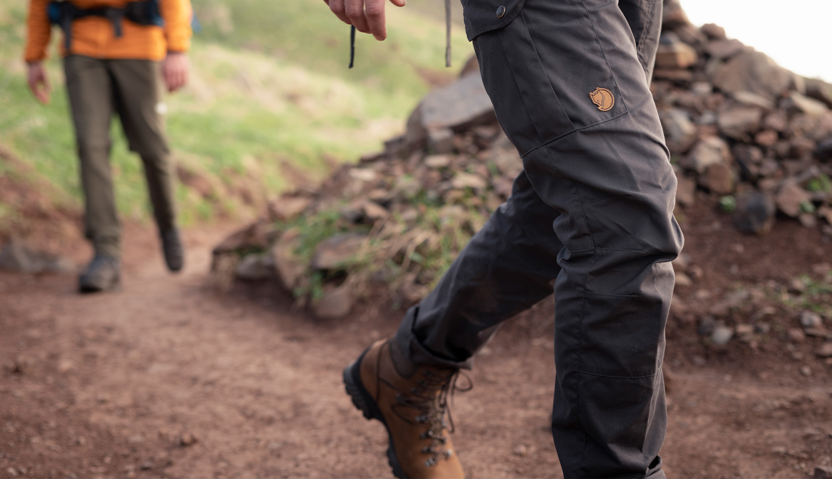 wanderlaars in wandelkleding