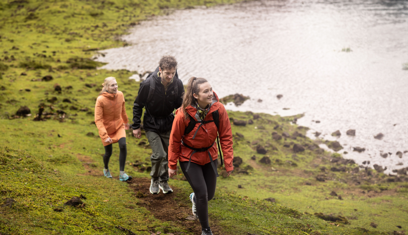 Veel wandelschoenen zijn waterdicht en ademend. 