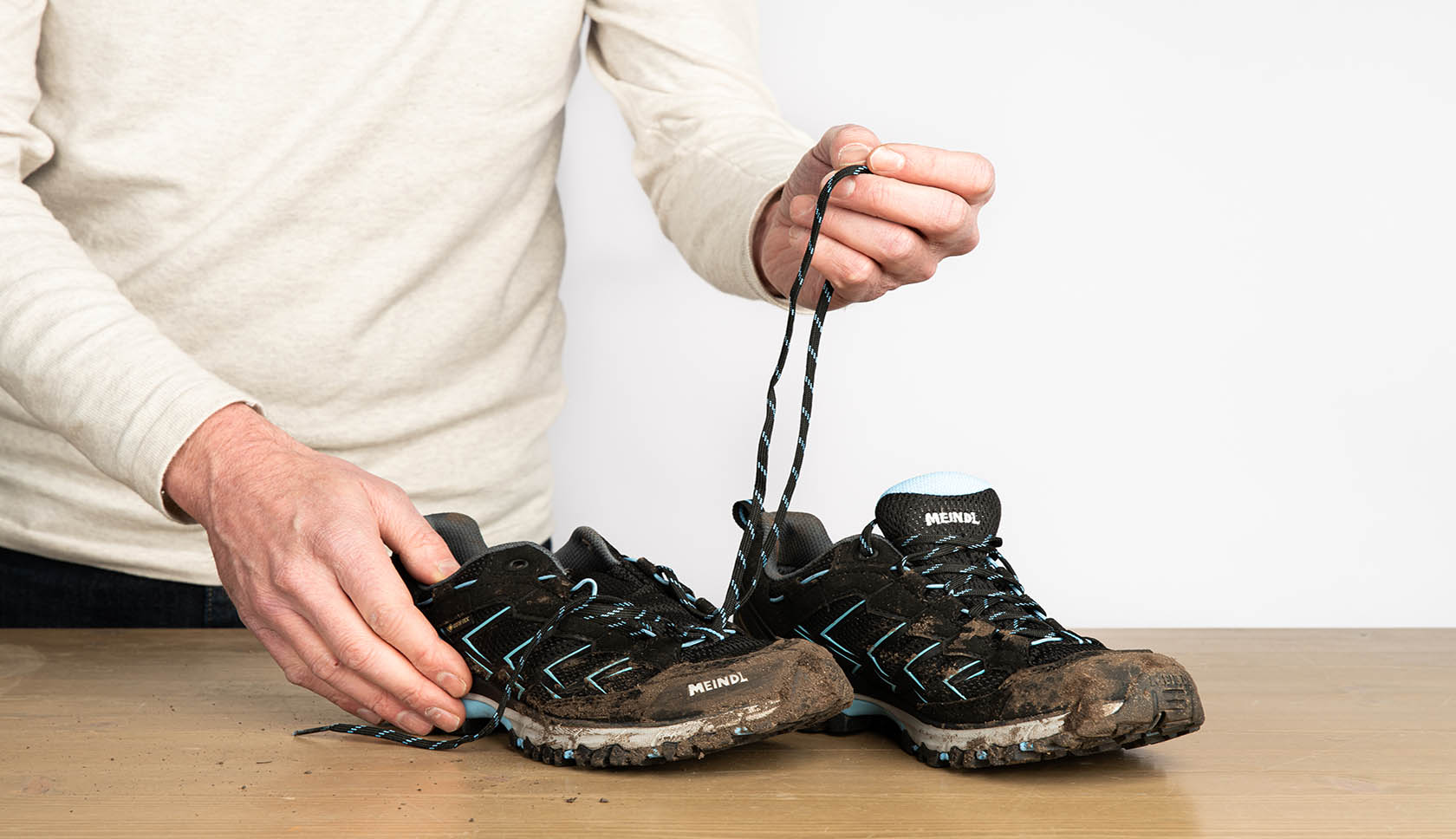 agenda beet Sluit een verzekering af Hoe onderhoud ik mijn wandelschoenen? | Bever