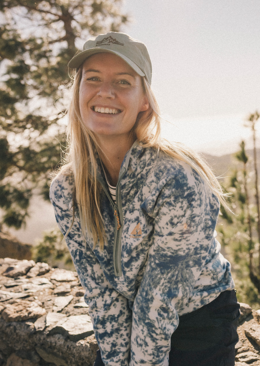 vrouw in ayacucho-kleding
