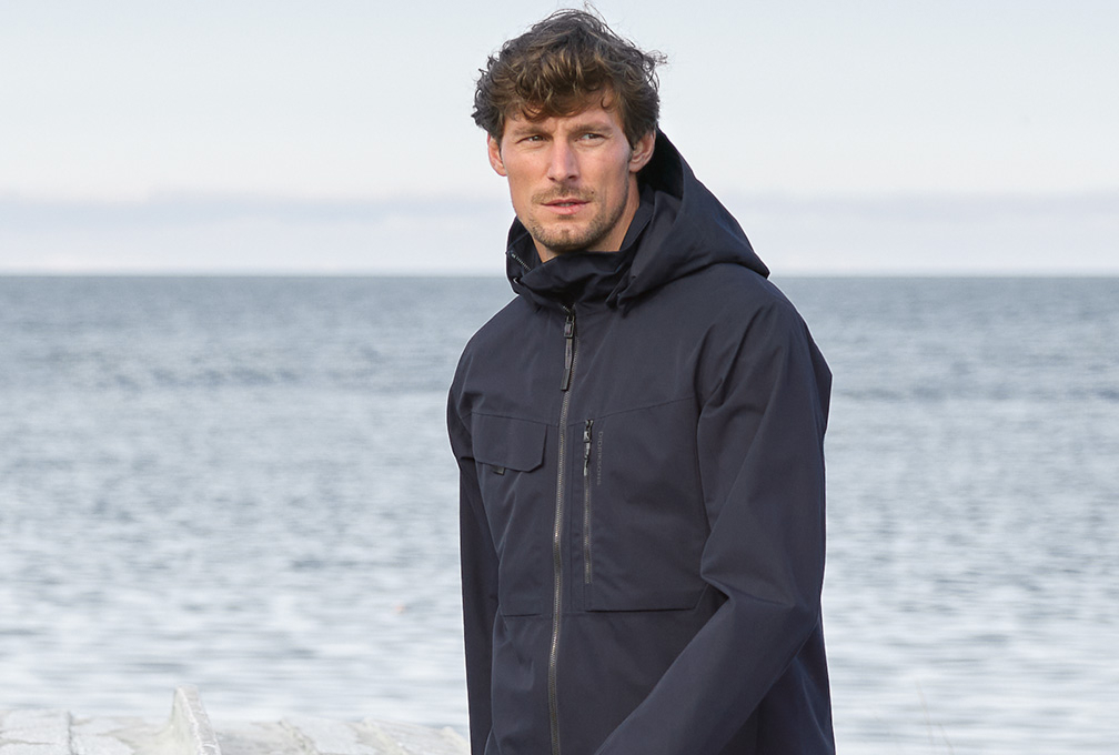 man in didriksons-kleding